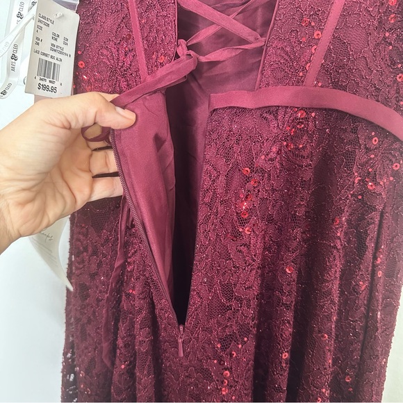 NEW David’s Bridal Jules and Cleo Sparkle Lace Dress with Corset Bodice Wine Red - Picture 11 of 12